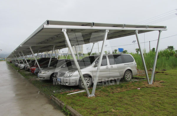 太陽能車棚